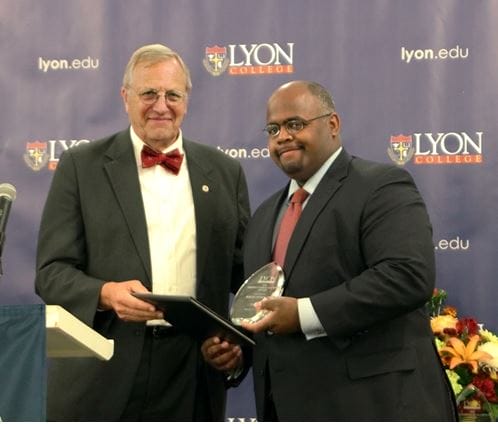 WLJ Attorney David Jones receiving his award